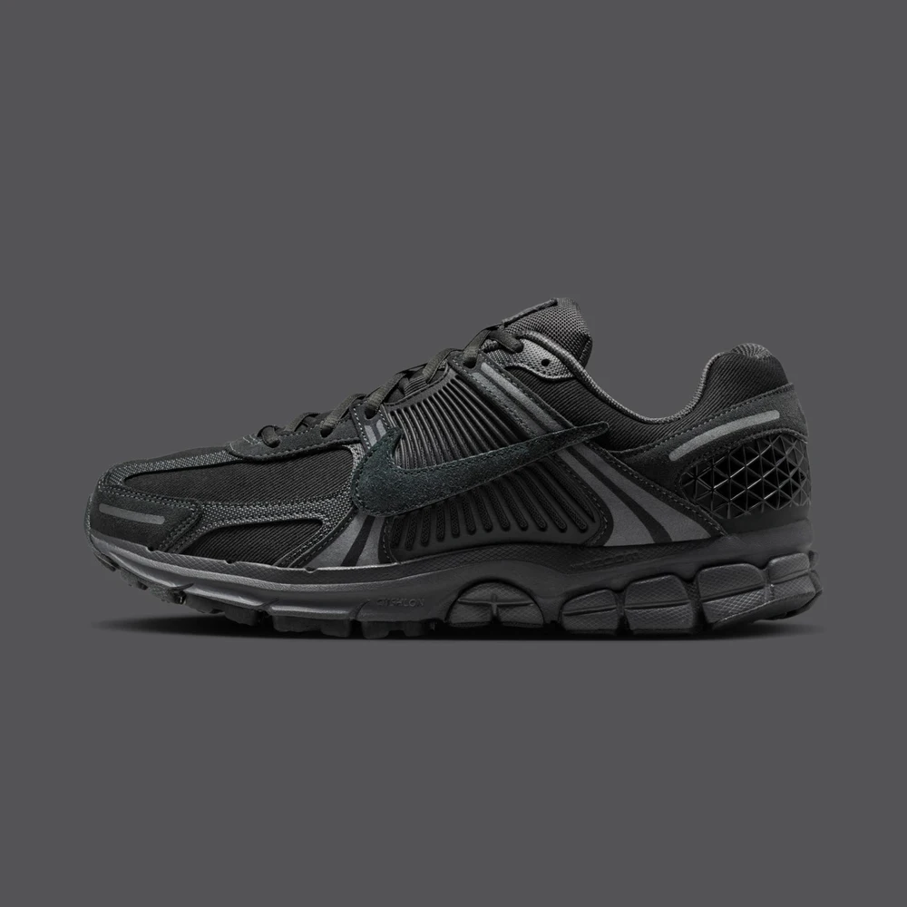 NIKE Men's ZOOM VOMERO 5 SE Sports and Leisure Shoes IH8039-002
NIKE Men's ZOOM VOMERO 5 SE Sports and Leisure Shoes IH8039-002