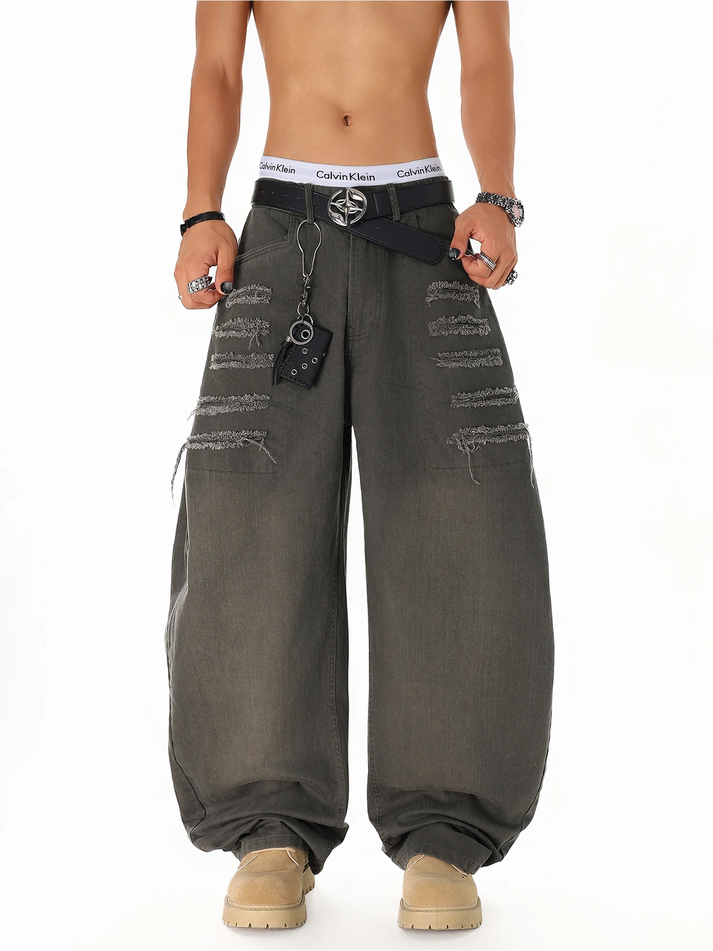 Retro American Design Distressed Straight Leg Jeans Men's Spring New Washed Frayed Jeans High Waist Zipper Casual Loose Fit
Retro American Design Distressed Straight Leg Jeans Men's Spring New Washed Frayed Jeans High Waist Zipper Casual Loose Fit