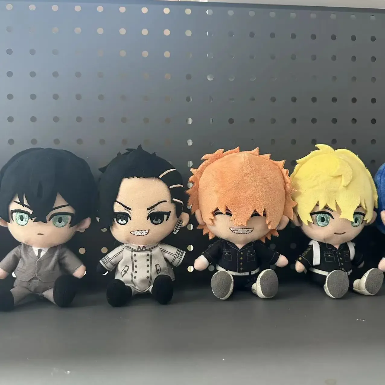 Ornaments Toyko Revengers Plush Toys Dolls Kawaii Genuine Matsuno Mikey Draken Mucho Cartoon Stuffed 18CM
Ornaments Toyko Revengers Plush Toys Dolls Kawaii Genuine Matsuno Mikey Draken Mucho Cartoon Stuffed 18CM