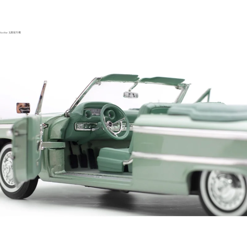 1/18 масштаб 1963, ретро автомобиль, классический галактический 500XL, трансформируемый двойной дверной купе, литая под давлением модель из сплава, коллекция игрушек, дисплей 
1/18 масштаб 1963, ретро автомобиль, классический галактический 500XL, трансформируемый двойной дверной купе, литая под давлением модель из сплава, коллекция игрушек, дисплей