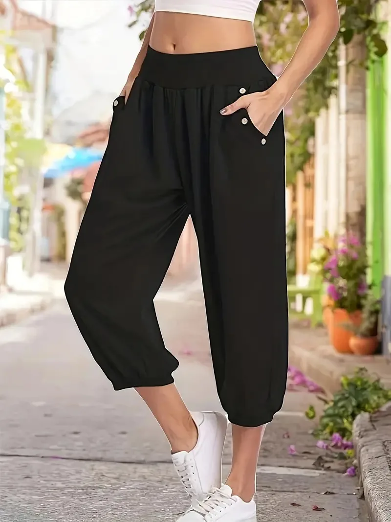 Plus Size 1XL-5XL Casual Capri Pants Women's Solid Button Decor Waist Band High Rise Capri Pants with Pockets
Plus Size 1XL-5XL Casual Capri Pants Women's Solid Button Decor Waist Band High Rise Capri Pants with Pockets