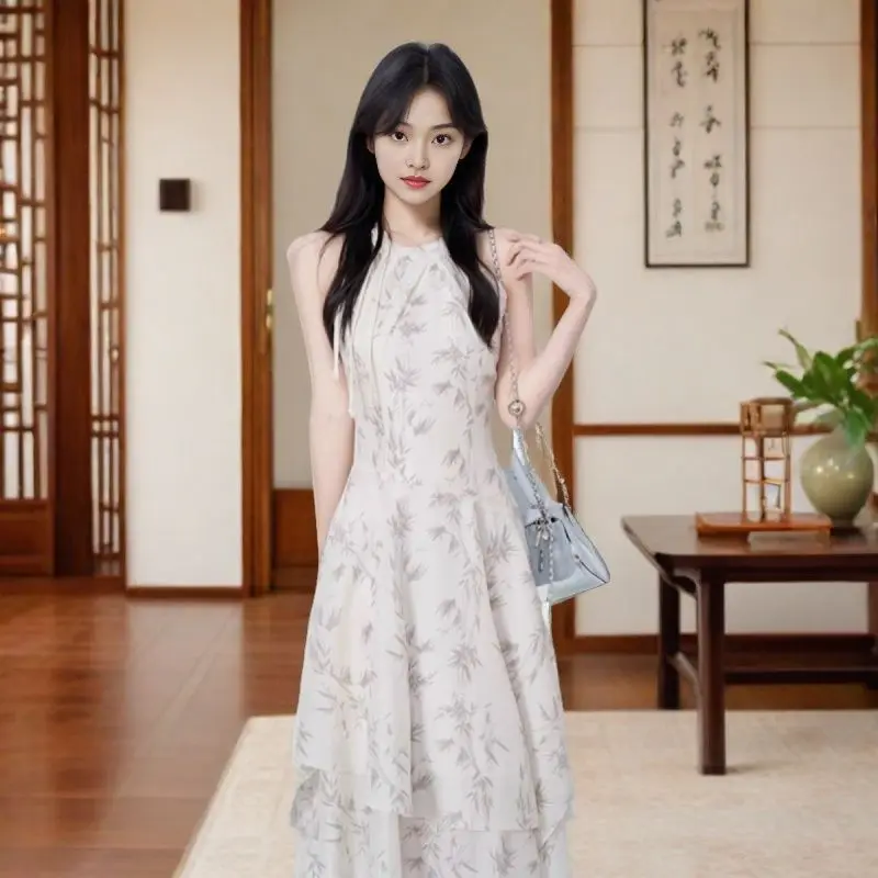 Elegant Women's Chinese Style Sleeveless Halter Dress With Bamboo Print And Tiered Hem For Spring Autumn Wear
Elegant Women's Chinese Style Sleeveless Halter Dress With Bamboo Print And Tiered Hem For Spring Autumn Wear
