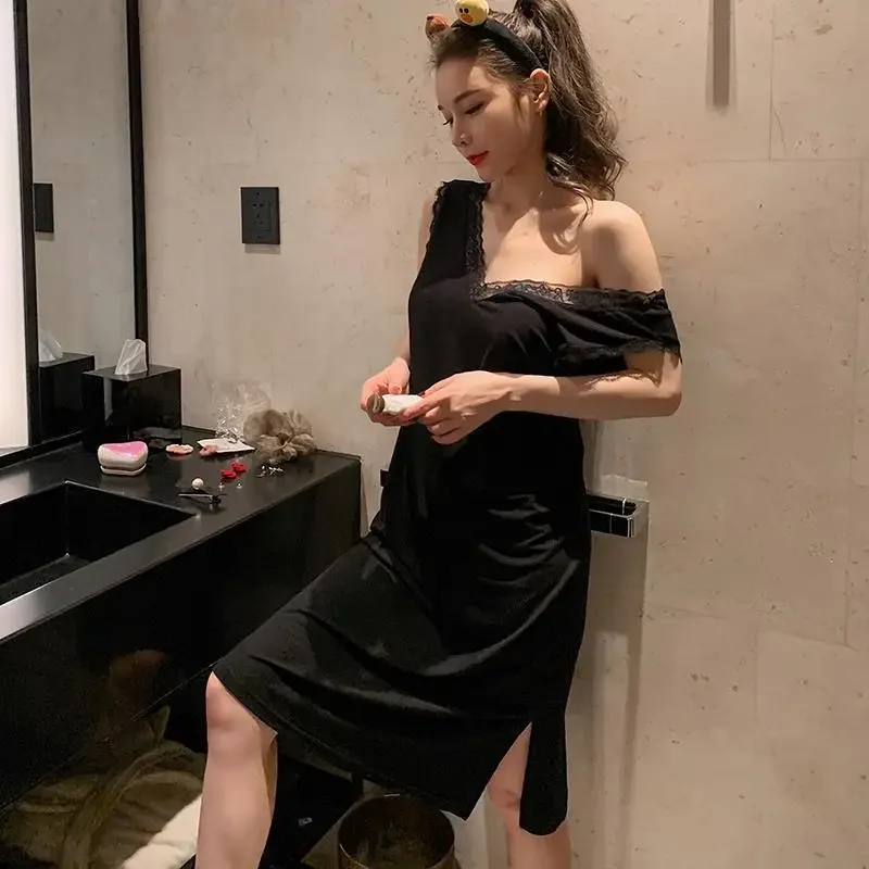 Nightgowns Women's Clothing Summer Sleeveless Undershirt Thin Home Loose Comfortable Simple Affordable High Quality Slim Sexy
Nightgowns Women's Clothing Summer Sleeveless Undershirt Thin Home Loose Comfortable Simple Affordable High Quality Slim Sexy