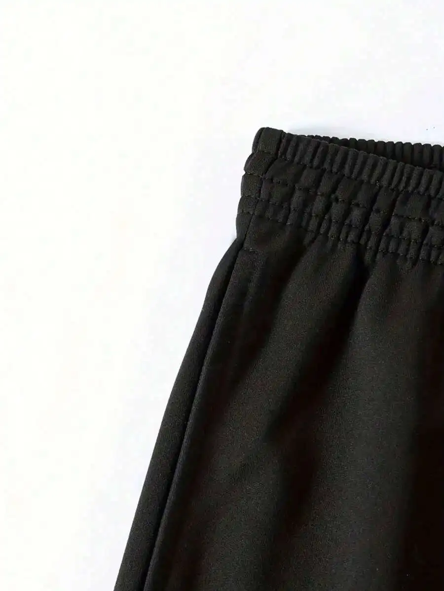 Mens Black Drawstring Shorts Casual Streetwear Graphic Print
Mens Black Drawstring Shorts Casual Streetwear Graphic Print
