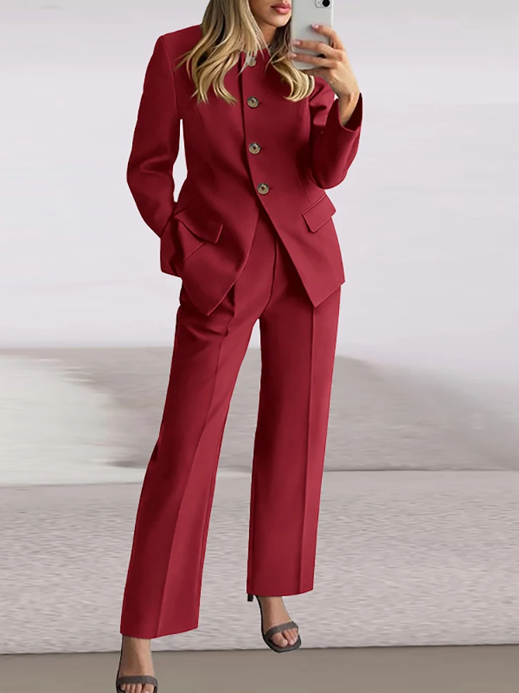 Осенний винтажный однобортный пиджак, комплект из 2 предметов, новый элегантный женский наряд с длинными рукавами, темпераментный однотонный прямой костюм 2025 года
Осенний винтажный однобортный пиджак, комплект из 2 предметов, новый элегантный женский наряд с длинными рукавами, темпераментный однотонный прямой костюм 2025 года