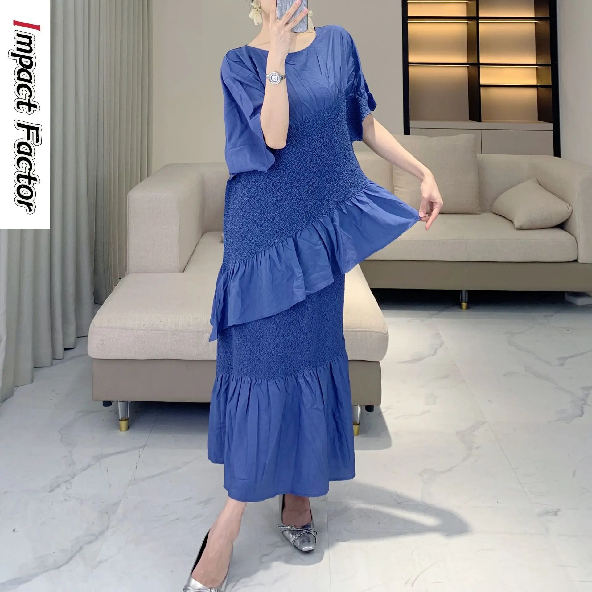 2025 Fashion Miyake Style Suit Women's Summer High Sense Simple Commuter Folded Irregular Top Skirt Two-piece Set
2025 Fashion Miyake Style Suit Women's Summer High Sense Simple Commuter Folded Irregular Top Skirt Two-piece Set