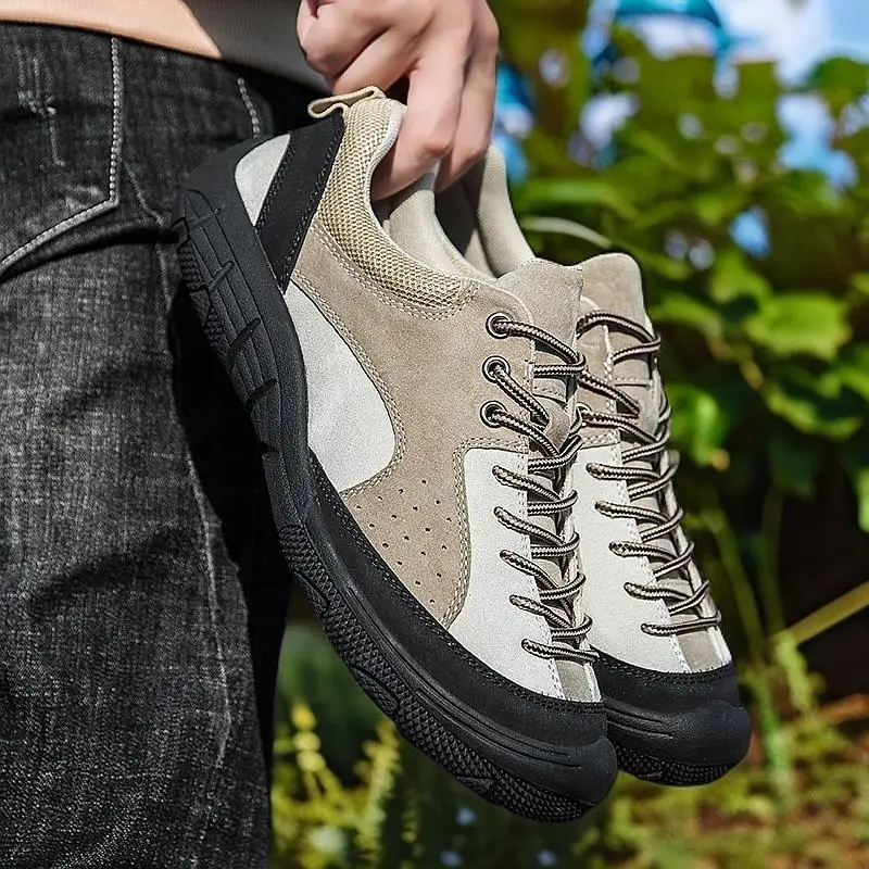 Модные брендовые туфли на толстой подошве для пар увеличивают комфорт и износостойкие.
Модные брендовые туфли на толстой подошве для пар увеличивают комфорт и износостойкие.