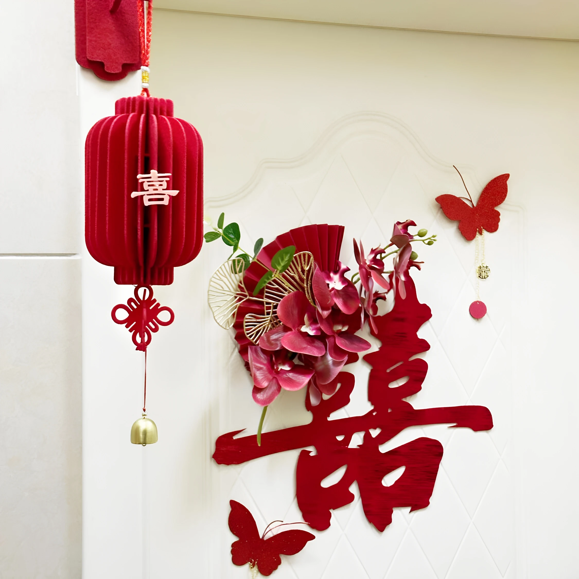 Wedding Decoration Red Lantern 3D Couple Names House Wreath Door Decor High-End Feeling Marital Bedroom Chinese New Year Gift
Wedding Decoration Red Lantern 3D Couple Names House Wreath Door Decor High-End Feeling Marital Bedroom Chinese New Year Gift