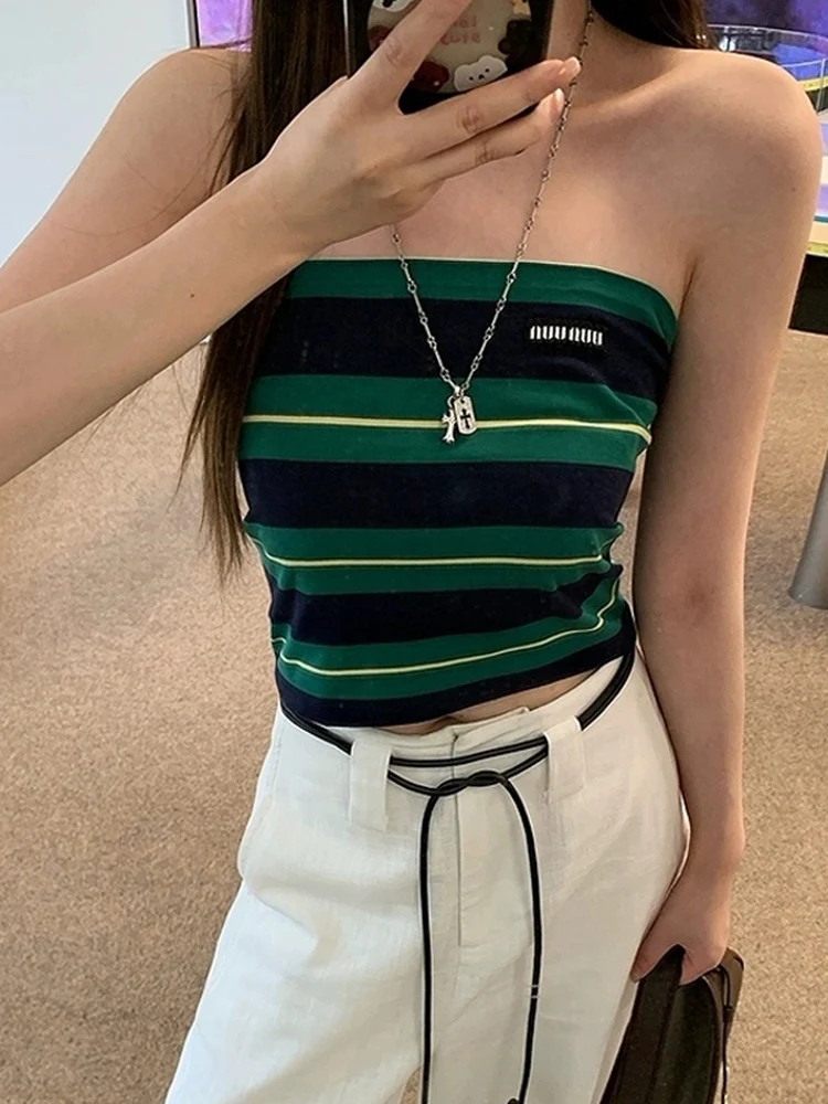 een Striped Crop Top Tube Dr Women's ort Svel Vest Summer Outerwear with Chest Pad Inner Wear oulder Strap
een Striped Crop Top Tube Dr Women's ort Svel Vest Summer Outerwear with Chest Pad Inner Wear oulder Strap