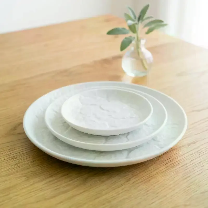 1/12 Dollhouse Accessories 3 mini sushi plates, rock patterned steak plates, long plates, mini decorative scene decorations
1/12 Dollhouse Accessories 3 mini sushi plates, rock patterned steak plates, long plates, mini decorative scene decorations