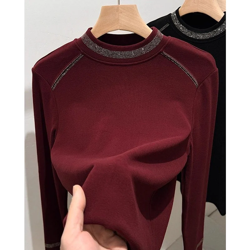 Oversized Women Clothing Half Height Collar Diamonds Bottoming Shirt 2025 New Autumn Winter Interior Lapping Fashionable Top Tee
Oversized Women Clothing Half Height Collar Diamonds Bottoming Shirt 2025 New Autumn Winter Interior Lapping Fashionable Top Tee