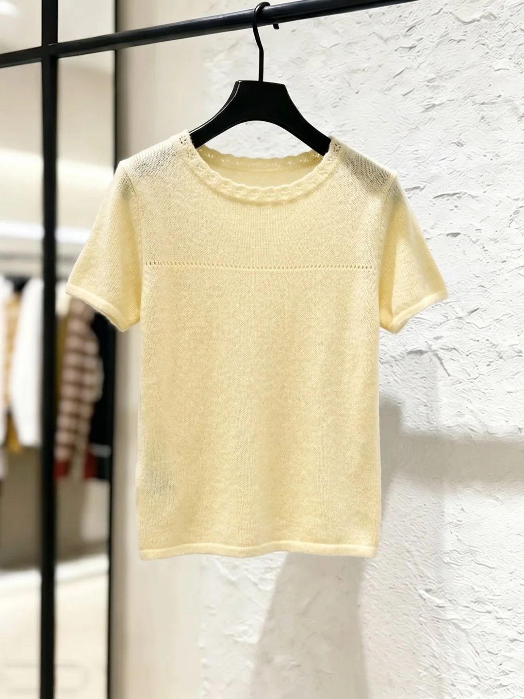 Soft Comfortable Short Sleeve Knitwear Versatile Commute Design Sensation Fashion Top for Women Korean Style Straight Cut
Soft Comfortable Short Sleeve Knitwear Versatile Commute Design Sensation Fashion Top for Women Korean Style Straight Cut