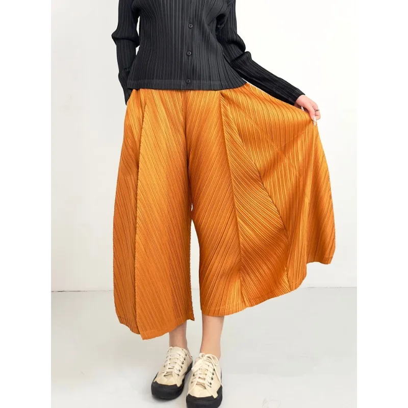 Miyake Pleated Large Size Women's Wide Leg Folding Pants Simple Summer New Loose Large Stretch Outdoor Sports Casual Clothing
Miyake Pleated Large Size Women's Wide Leg Folding Pants Simple Summer New Loose Large Stretch Outdoor Sports Casual Clothing