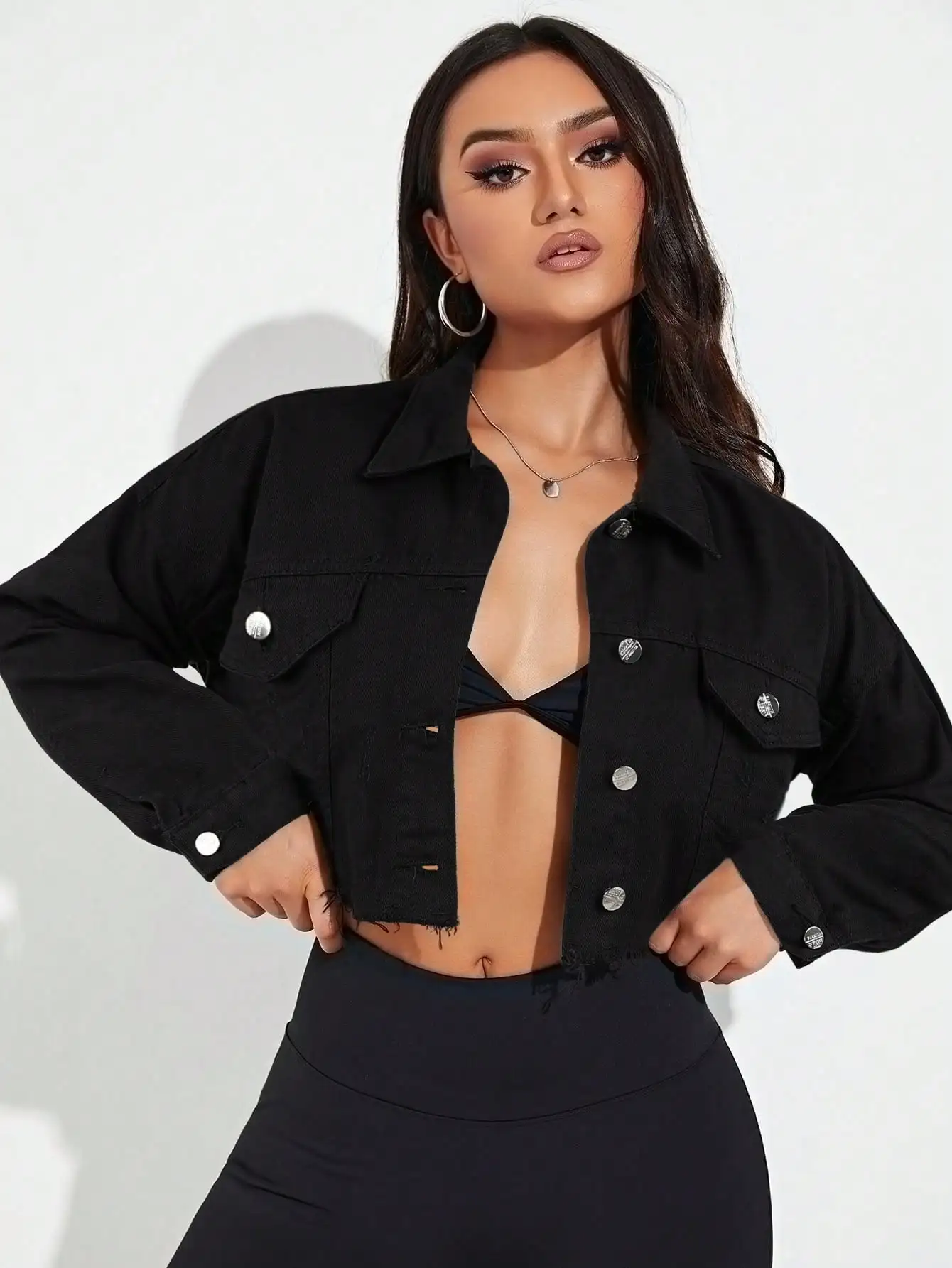 Women's Cropped Black Denim Jacket with Drop Shoulder and Distressed Hem
Women's Cropped Black Denim Jacket with Drop Shoulder and Distressed Hem