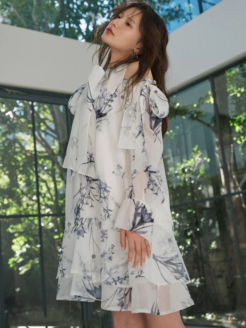 New Spring Summer 2026 Moon Tooth Beauty Japanese Style Knot Print Dress Collaborative Work Fairy Skirt Loose Fit D...
New Spring Summer 2026 Moon Tooth Beauty Japanese Style Knot Print Dress Collaborative Work Fairy Skirt Loose Fit D...