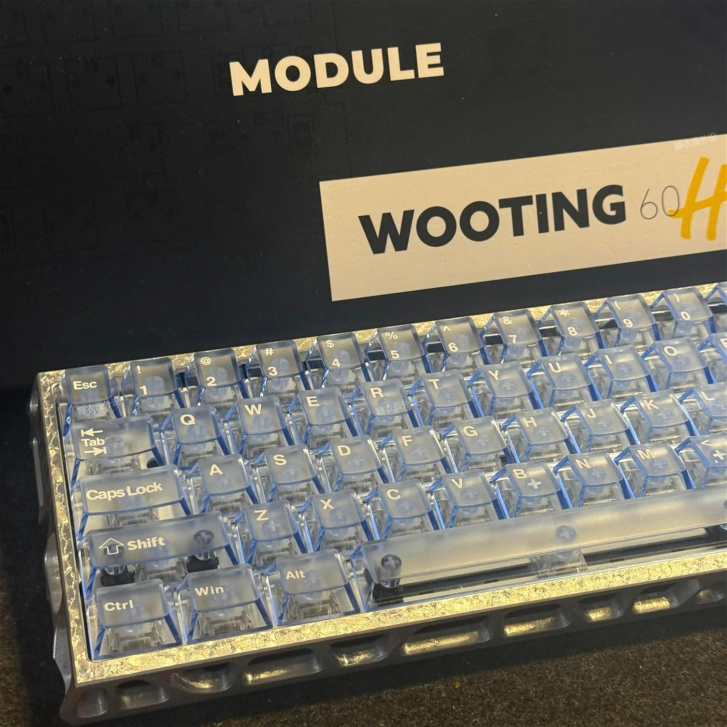 Ice Blue Transparent Cherry Keycap PC 127 Keys, Customized for 60/84/98/108 Mechanical Keyboards
Ice Blue Transparent Cherry Keycap PC 127 Keys, Customized for 60/84/98/108 Mechanical Keyboards