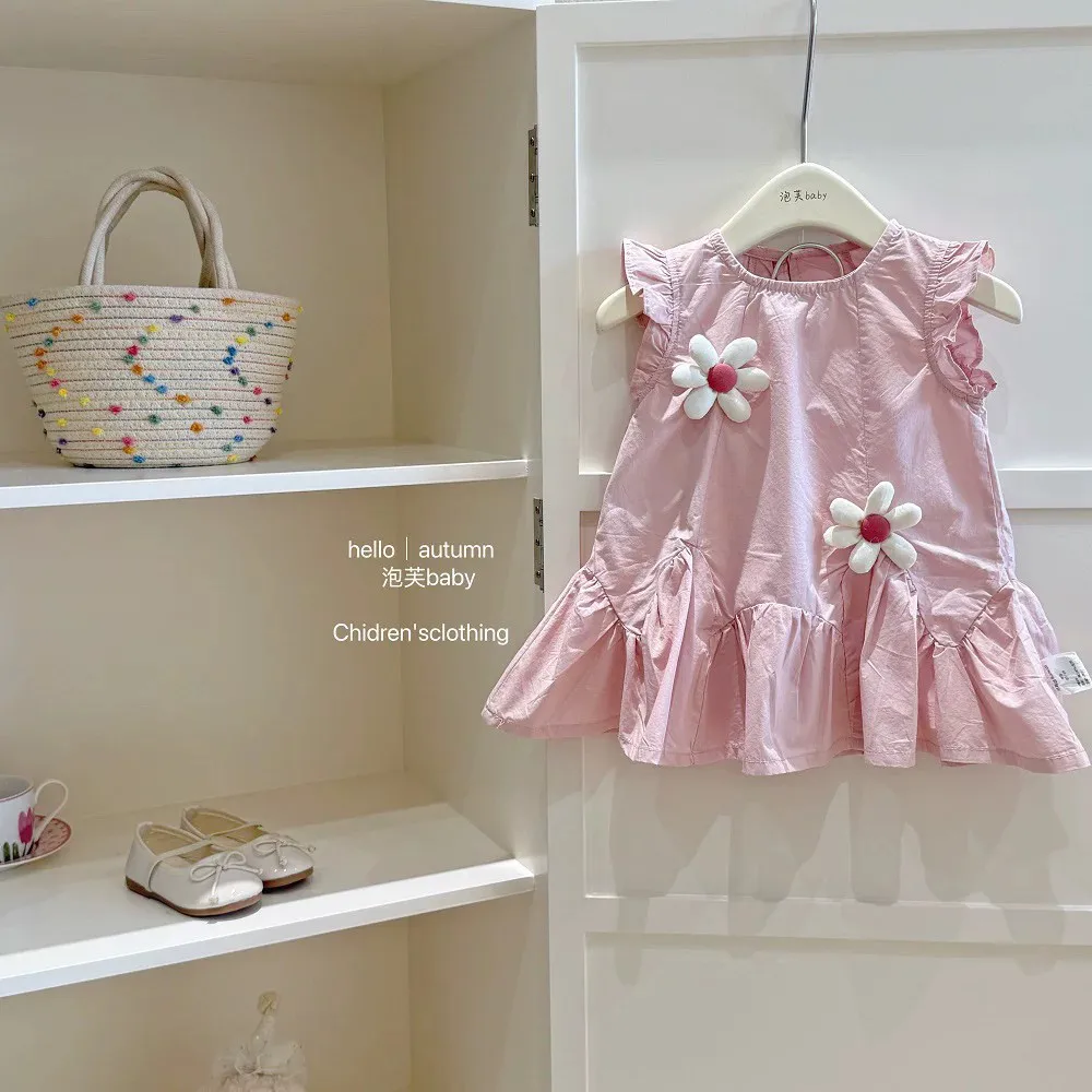 Girls' Baby Dress Summer Dress New Children's Flower Western Style Tank Top Skirt Princess Dress
Girls' Baby Dress Summer Dress New Children's Flower Western Style Tank Top Skirt Princess Dress
