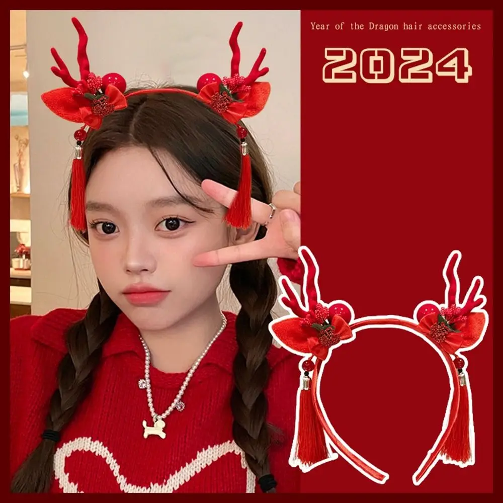 Red Hairband 2024 Happy New Year Headband Dragon Horn Tassel Red Bow Headband New Year Headdress Child Headwear
Red Hairband 2024 Happy New Year Headband Dragon Horn Tassel Red Bow Headband New Year Headdress Child Headwear