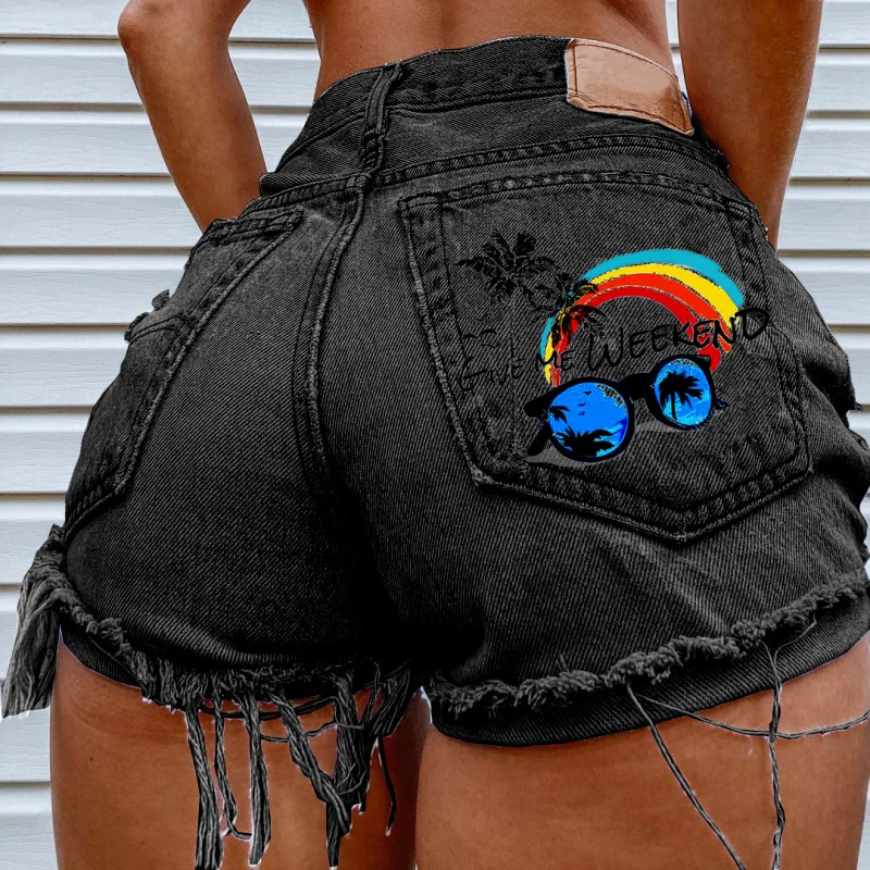 Summer Trendy Denim Shorts for Women Street Fashion Seasons 2026 High Waist Classic Fit Mini Shorts
Summer Trendy Denim Shorts for Women Street Fashion Seasons 2026 High Waist Classic Fit Mini Shorts
