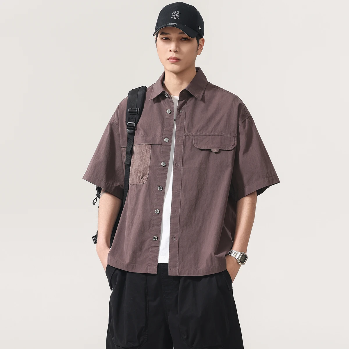American Retro High Quality Workwear Shirt for Men Loose-fitting Short-sleeve Casual Top for Spring Summer 2026 Plus Size 4XL
American Retro High Quality Workwear Shirt for Men Loose-fitting Short-sleeve Casual Top for Spring Summer 2026 Plus Size 4XL