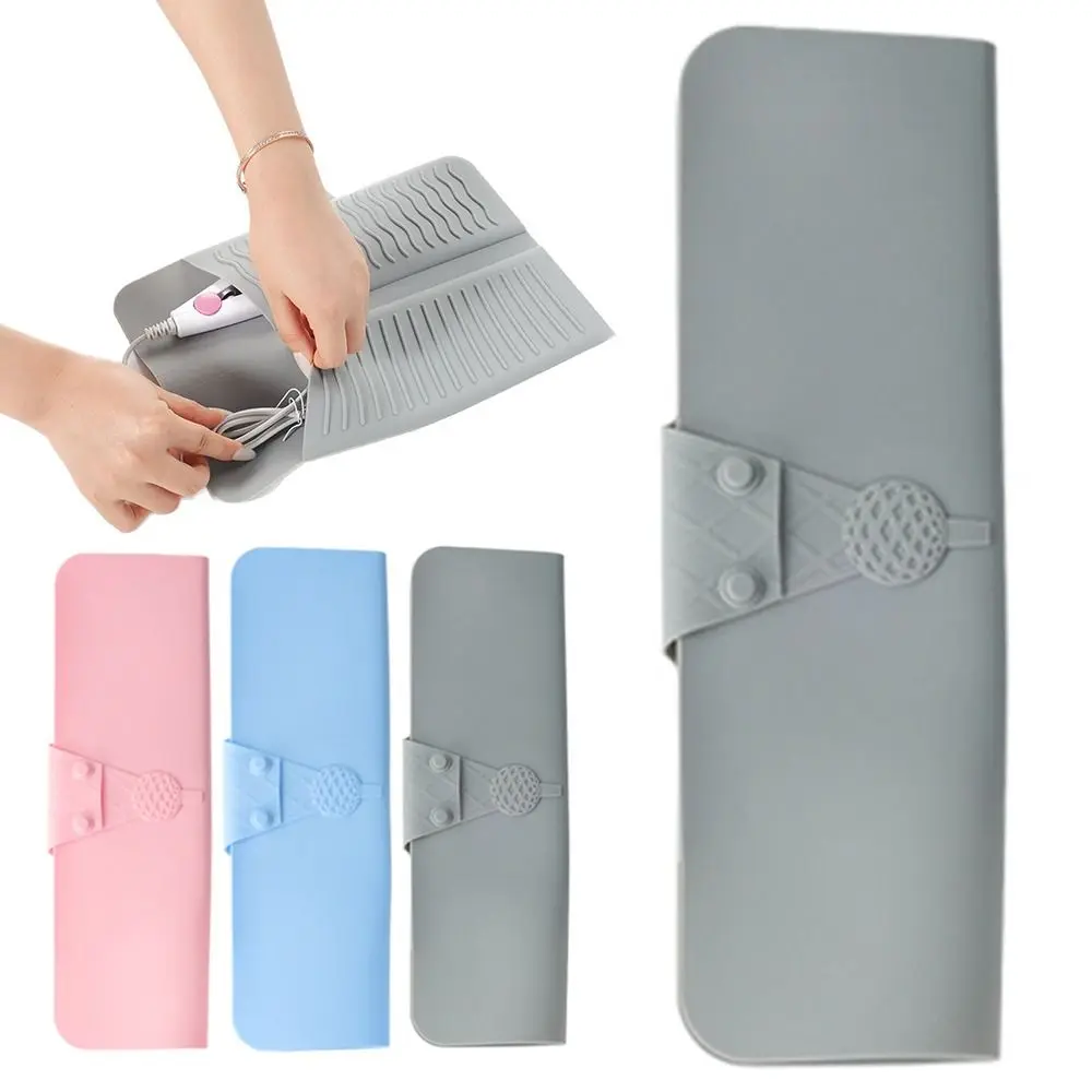 2 in 1 Hair Curler Storage Bag Folding Silicone Heat Resistant Mat Waterproof Dustproof Straightener Storage Pouch Women Gift
2 in 1 Hair Curler Storage Bag Folding Silicone Heat Resistant Mat Waterproof Dustproof Straightener Storage Pouch Women Gift