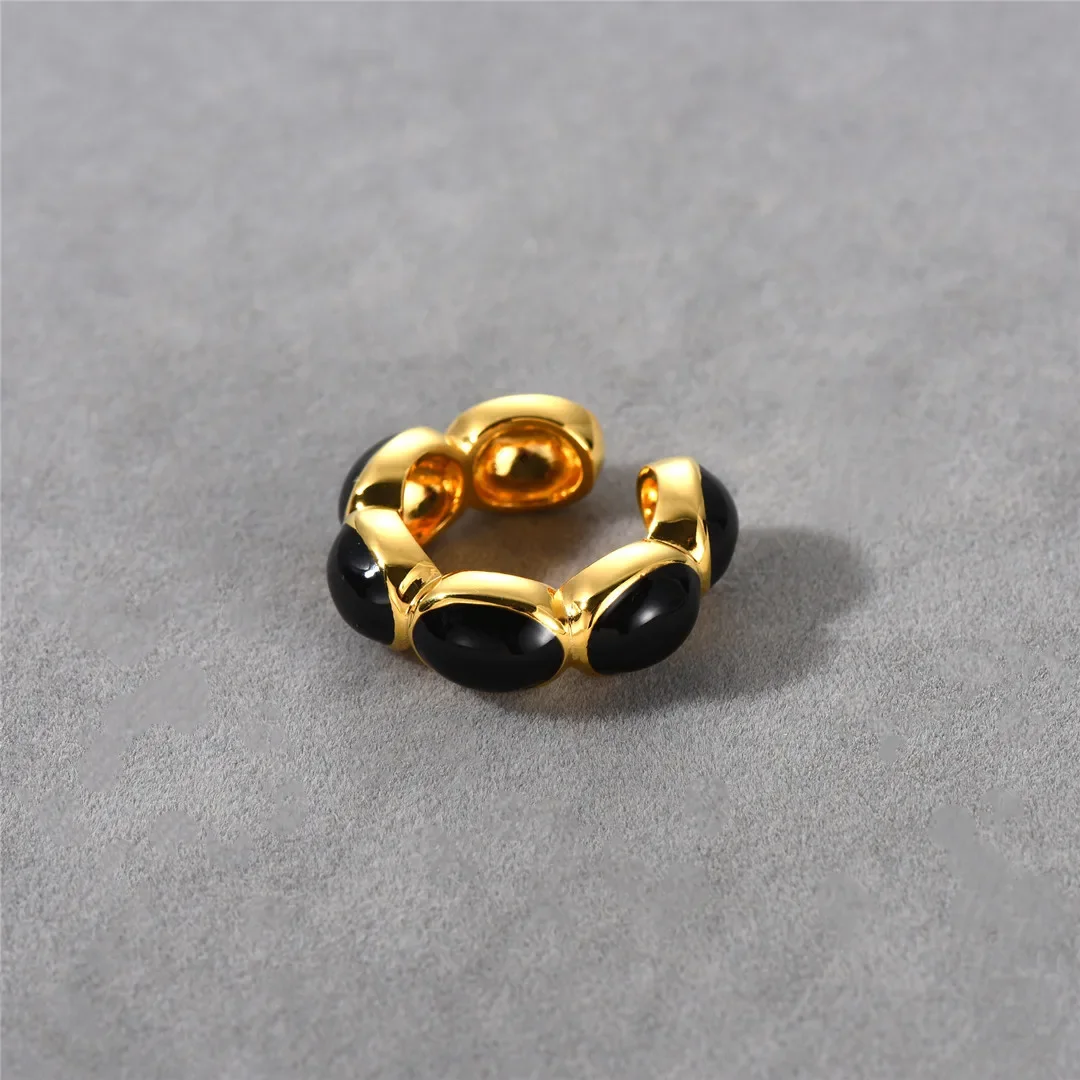 Europe Popular Brass Plated 18K Gold Black Agate Earring Ring Women High Quality Jewelry
Europe Popular Brass Plated 18K Gold Black Agate Earring Ring Women High Quality Jewelry