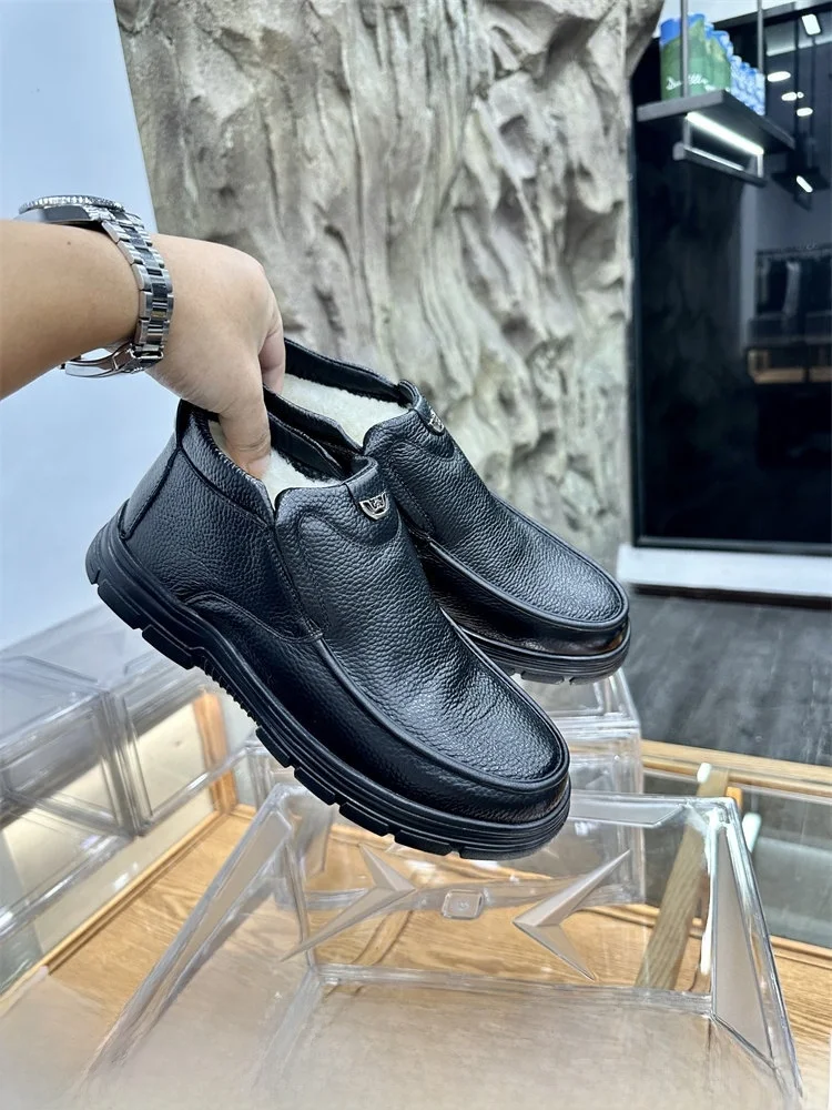 Warmth Thickened Top Layer Cowhide Men's Fashionable Winter Casual Shoes Comfortable Lined Leather Boots Low Heel round Toe
Warmth Thickened Top Layer Cowhide Men's Fashionable Winter Casual Shoes Comfortable Lined Leather Boots Low Heel round Toe