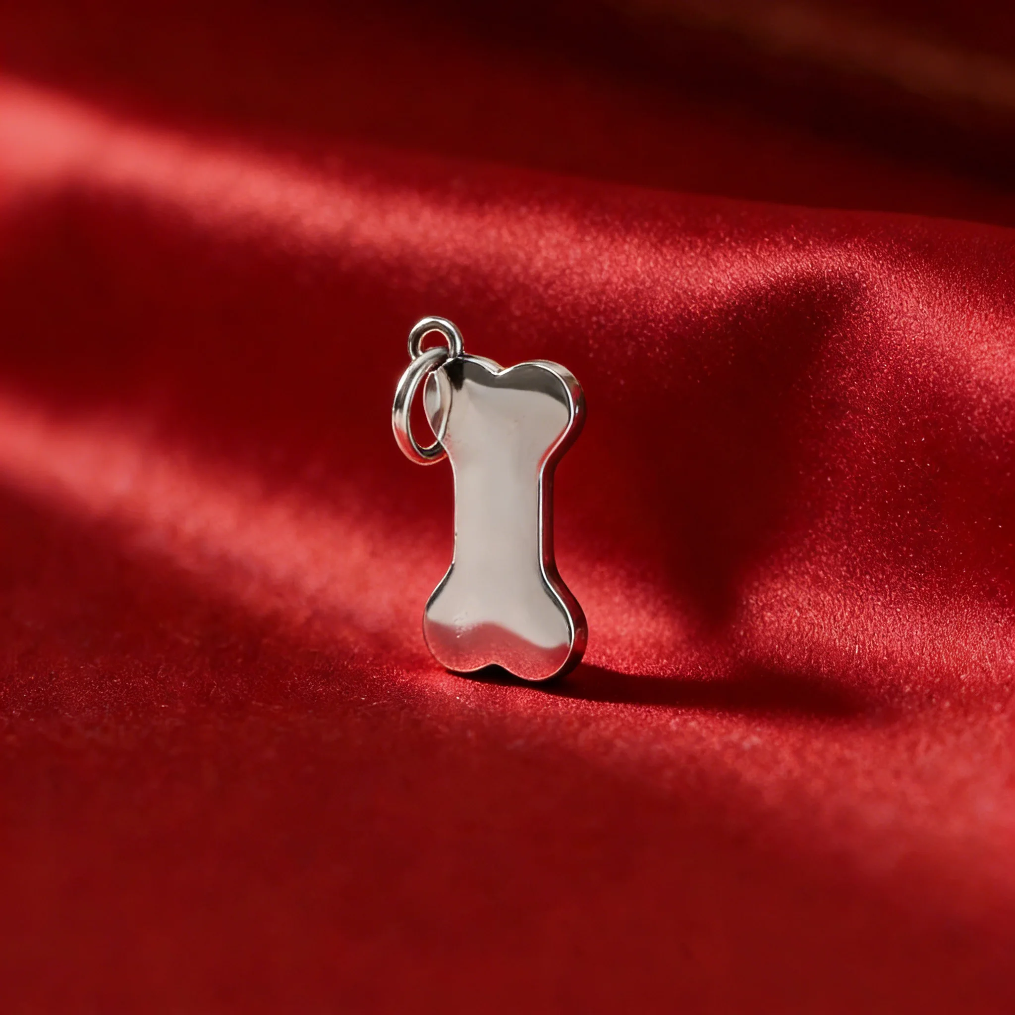 1 elegant and unique delicate With 925 Sterling silver Engravable Dog Bone Charm,Valentine's Day jewelr
1 elegant and unique delicate With 925 Sterling silver Engravable Dog Bone Charm,Valentine's Day jewelr