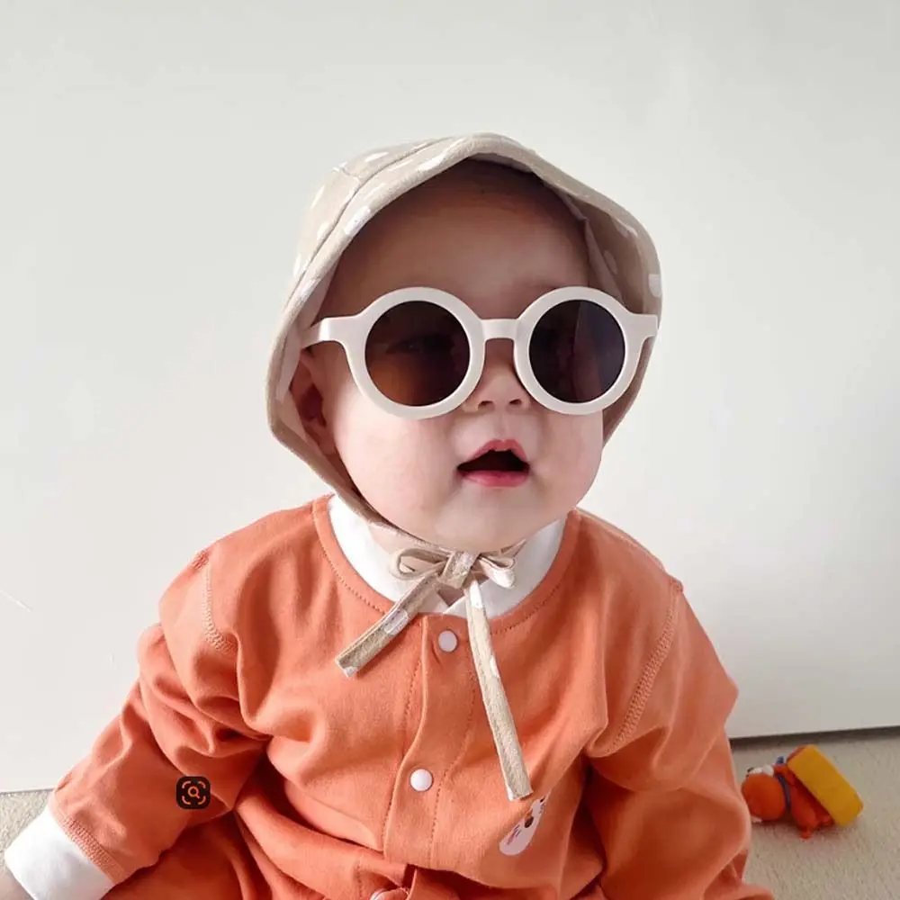 Party UV400 Kids Polarization Glasses Solid Color Classic Children Sunnies Decorative Silicone Anti-UV HD Sunglasses Summer
Party UV400 Kids Polarization Glasses Solid Color Classic Children Sunnies Decorative Silicone Anti-UV HD Sunglasses Summer