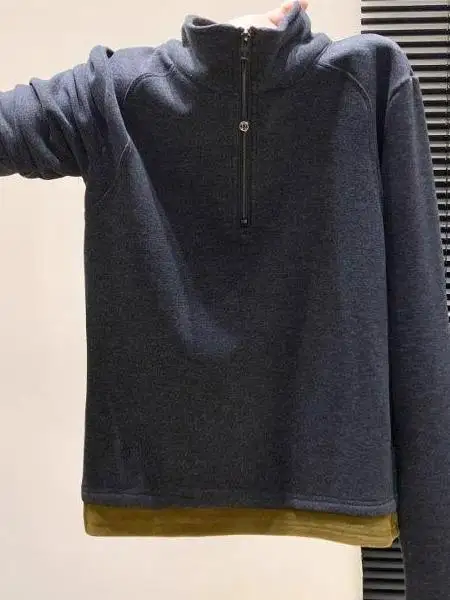 Женская термофутболка с длинным рукавом, на молнии, с высоким воротником, с флисовой подкладкой, повседневная, удобная, из полиэфирного волокна
Женская термофутболка с длинным рукавом, на молнии, с высоким воротником, с флисовой подкладкой, повседневная, удобная, из полиэфирного волокна