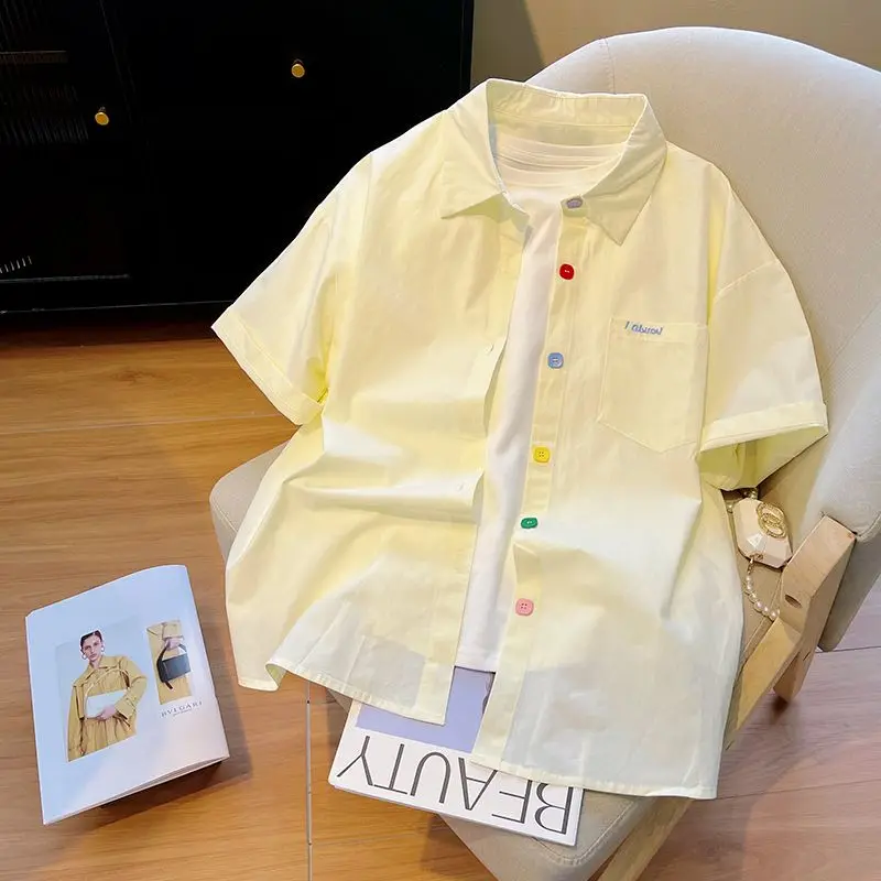White Short Sleeved Shirt For Women's Summer 2025 New Color Button Up Shirt Design Sense Top
White Short Sleeved Shirt For Women's Summer 2025 New Color Button Up Shirt Design Sense Top