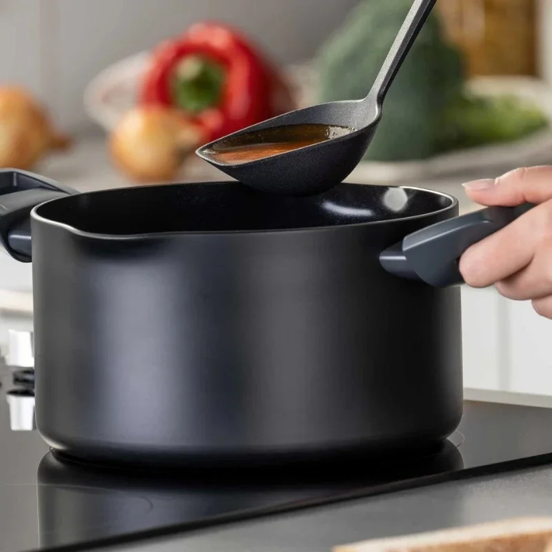 Statement line pan 20cm stainless steel aluminum induction cooker compatible with restaurant glass cover
Statement line pan 20cm stainless steel aluminum induction cooker compatible with restaurant glass cover