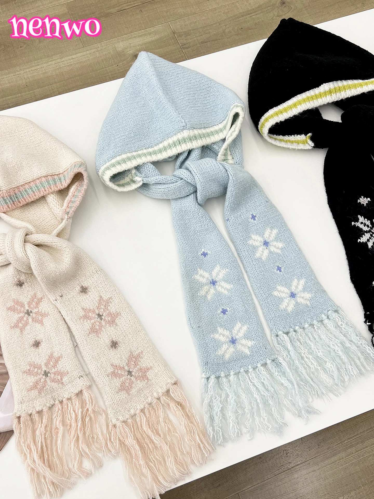 Шарф Ins Style, новый милый снежинка, жаккардовая вязаная шапка 2 в 1, шарф-балаклава, женский мягкий утолщенный теплый осенне-зимний шарф
Шарф Ins Style, новый милый снежинка, жаккардовая вязаная шапка 2 в 1, шарф-балаклава, женский мягкий утолщенный теплый осенне-зимний шарф