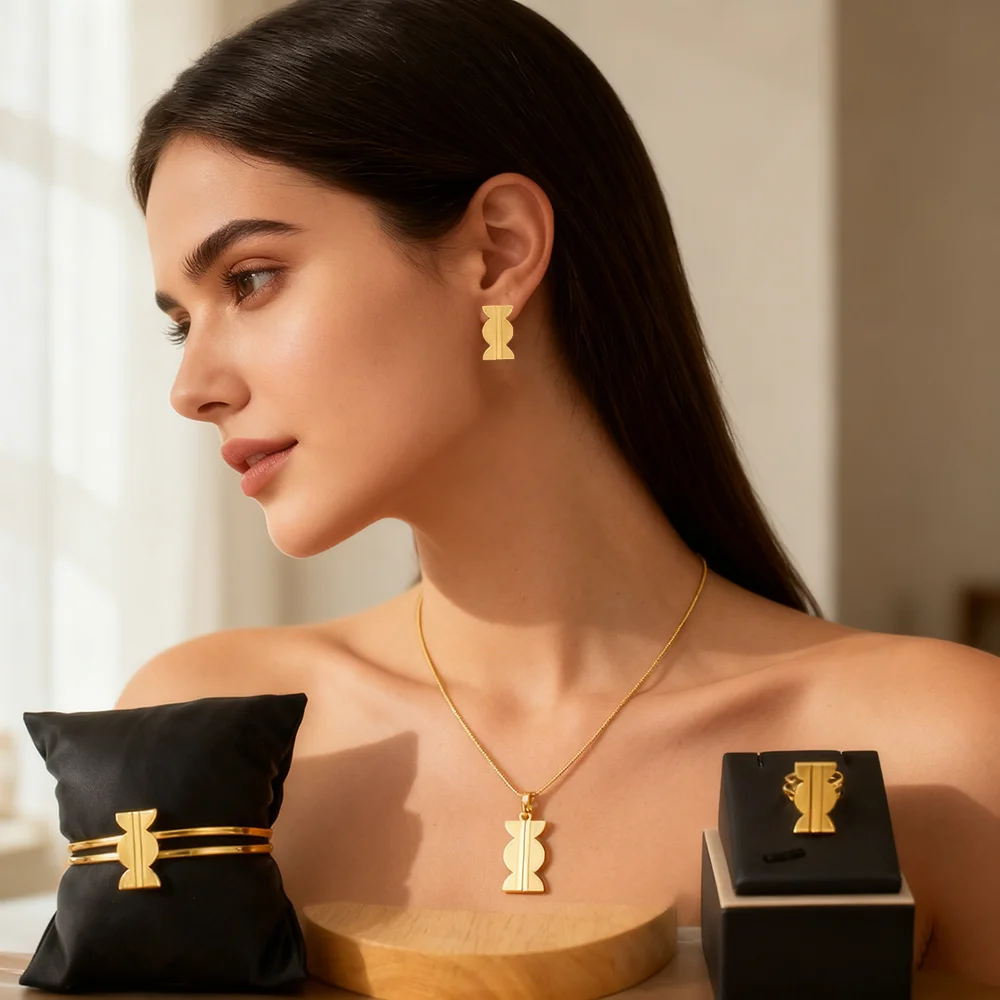 18k gold Plated Jewelry set Woman stainless steel earrings necklace bracelet Rings set for Girls Jewelry Accessories Gift set
18k gold Plated Jewelry set Woman stainless steel earrings necklace bracelet Rings set for Girls Jewelry Accessories Gift set