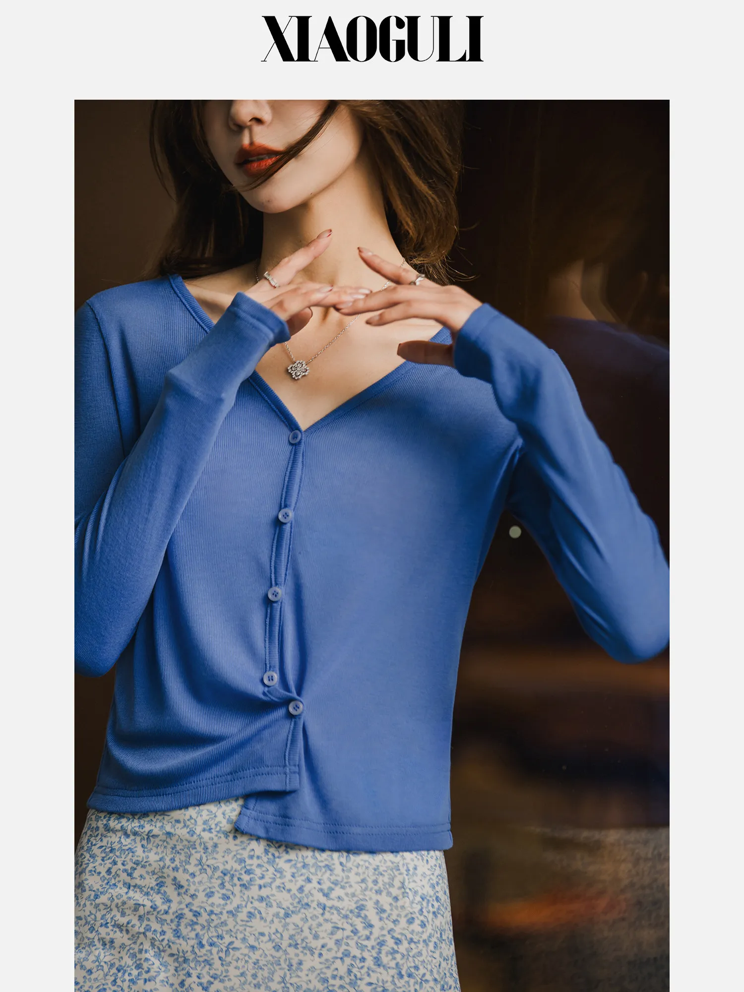 Loose Short V-Neck Blue Knitted Sweater Women's Casual Style Spring Summer New Arrival Thin Cardigan Button up Top
Loose Short V-Neck Blue Knitted Sweater Women's Casual Style Spring Summer New Arrival Thin Cardigan Button up Top
