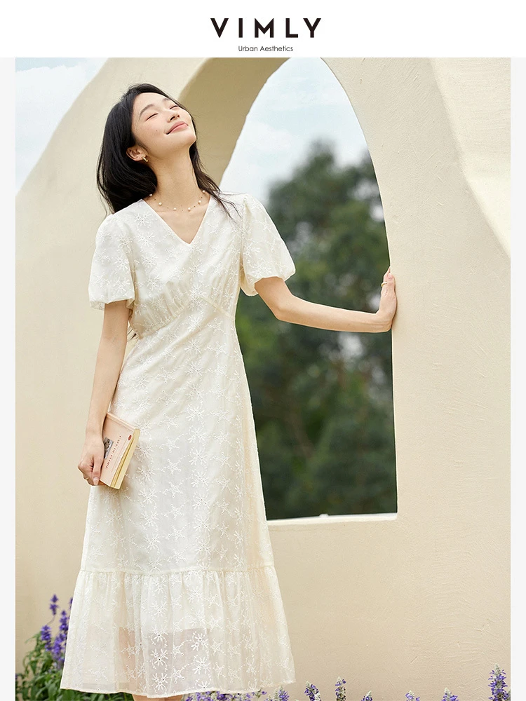 Vimly French V-neck Summer Dress Women 2025 Lyocell Three-dimensional Embroidery Short Bubble Sleeve Long Dress Ladies A1701
Vimly French V-neck Summer Dress Women 2025 Lyocell Three-dimensional Embroidery Short Bubble Sleeve Long Dress Ladies A1701