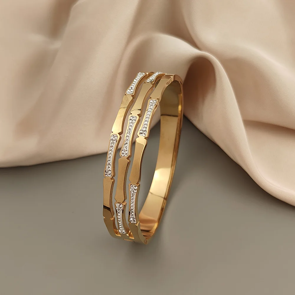 Original Design Stainless Steel Gold Plated Water Brick Bracelet Bone Bamboo Bracelet Ladies Gift Hot Selling Free Shipping
Original Design Stainless Steel Gold Plated Water Brick Bracelet Bone Bamboo Bracelet Ladies Gift Hot Selling Free Shipping