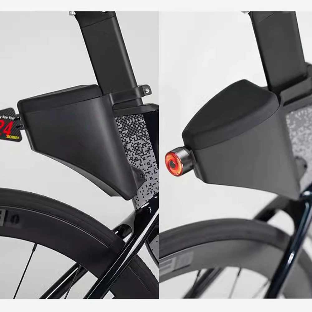 1pc Road Bike Tail Bag 16x14cm Waterproof Drop-shaped Seatpost Torpedo Hard Shell Saddle Bag Bicycle Storage Accessories
1pc Road Bike Tail Bag 16x14cm Waterproof Drop-shaped Seatpost Torpedo Hard Shell Saddle Bag Bicycle Storage Accessories