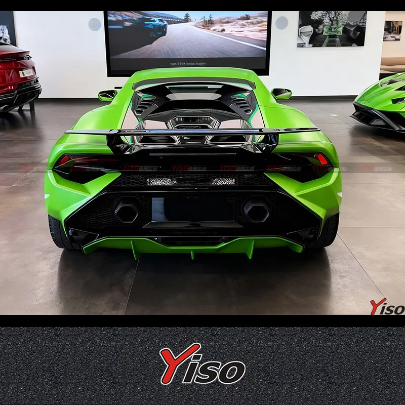 Suitable for LP580 and LP610 EVO modification with tecnica carbon fiber rear bumper, rear bumper and EVO rear bumper
Suitable for LP580 and LP610 EVO modification with tecnica carbon fiber rear bumper, rear bumper and EVO rear bumper