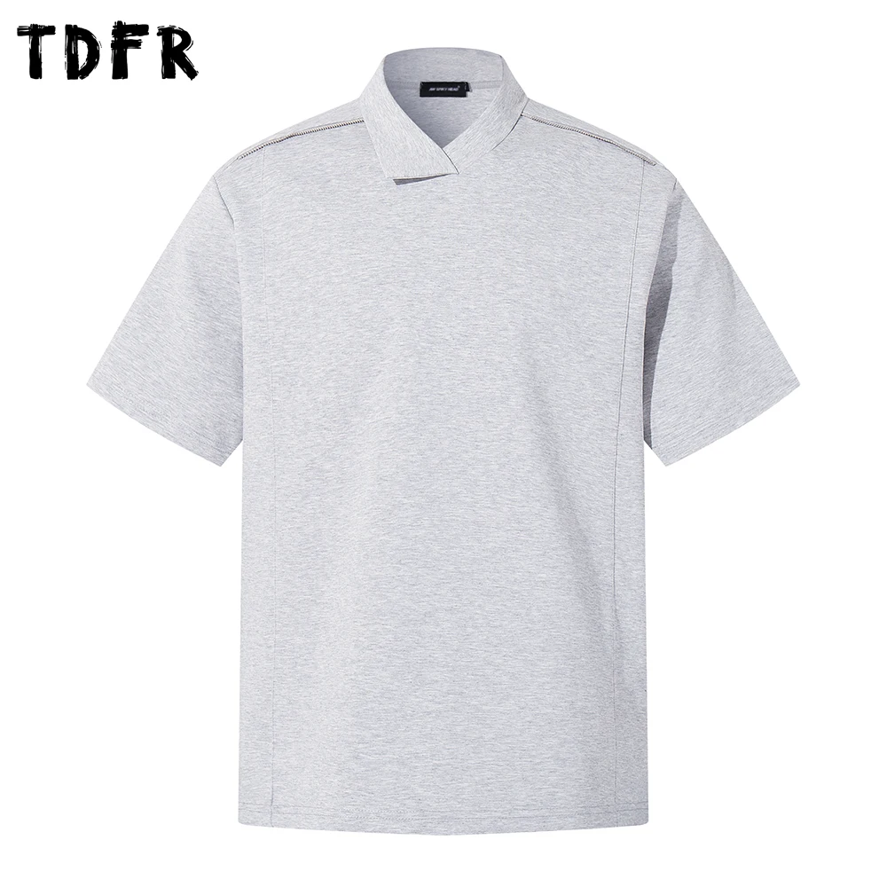 Zipper Decoration Lapel Short Sleeve T-shirt Mens Solid Color Spliced Summer Streetwear Loose Half-Sleeve Lapel Cotton Tee Men
Zipper Decoration Lapel Short Sleeve T-shirt Mens Solid Color Spliced Summer Streetwear Loose Half-Sleeve Lapel Cotton Tee Men