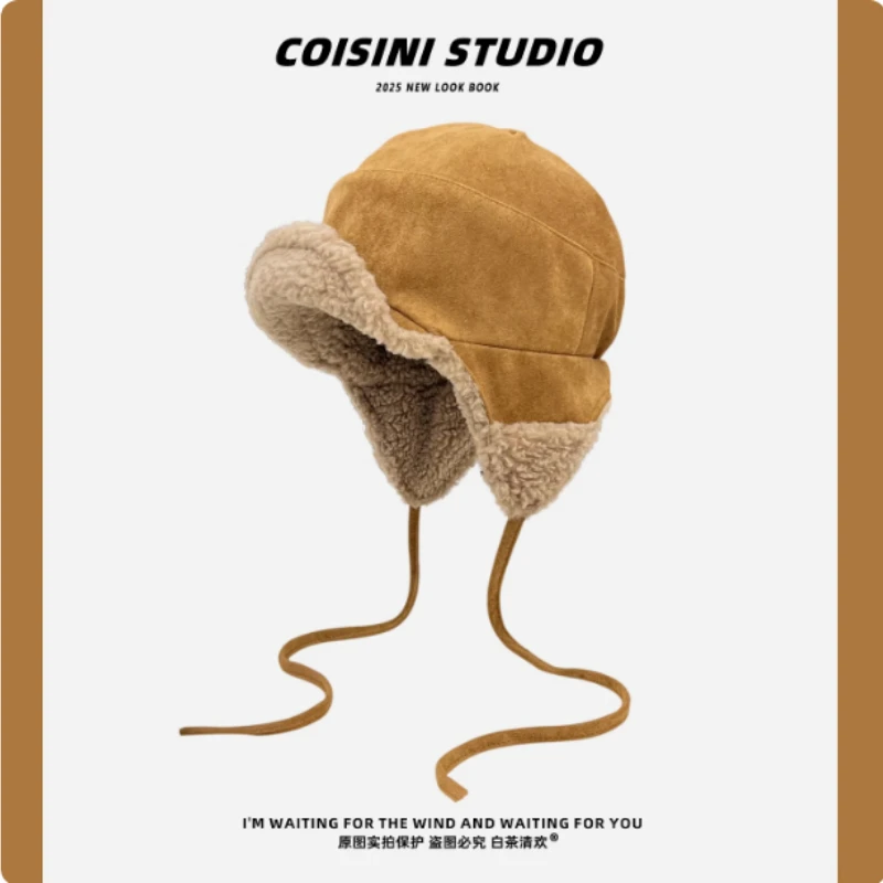 New Japanese Retro Suede Strap Pullover Pilot Caps for Men and Women Winter Outdoor Warm Lamb Wool Ear Protection Bomber Hats
New Japanese Retro Suede Strap Pullover Pilot Caps for Men and Women Winter Outdoor Warm Lamb Wool Ear Protection Bomber Hats