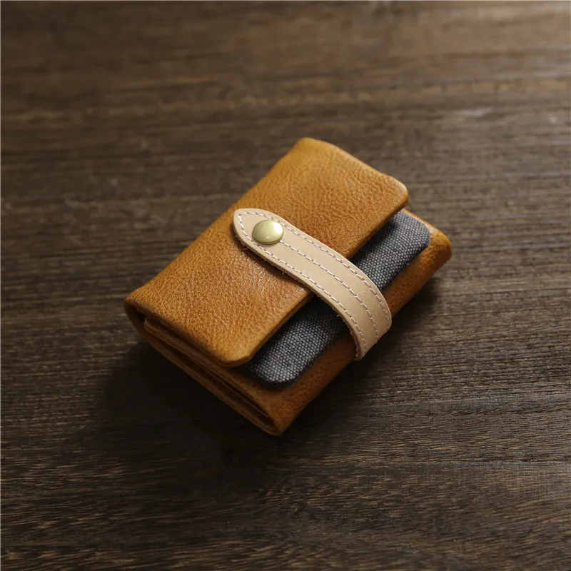 2025 Handmade Wallet Men's Short Leather Triple Fold Money Clip Cowhide Youth Buckle Student Vertical Vegetable Tanned Leather
2025 Handmade Wallet Men's Short Leather Triple Fold Money Clip Cowhide Youth Buckle Student Vertical Vegetable Tanned Leather