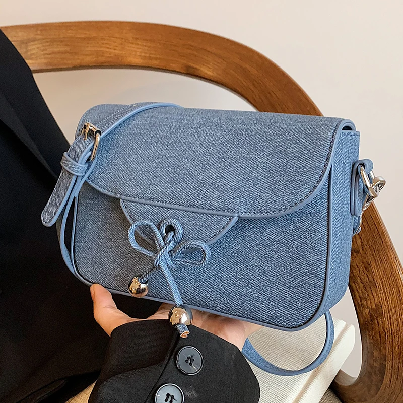 Blue Denim Small Square Bag Versatile Fashion Spring Bow Lace Up Single Shoulder Crossbody Bags Korean Women Retro Handbags
Blue Denim Small Square Bag Versatile Fashion Spring Bow Lace Up Single Shoulder Crossbody Bags Korean Women Retro Handbags