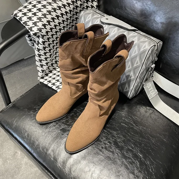 Khaki Faux Suede Knee High Boots Pleated Wear-Resistant Long Ladies Shoes Plus Velvet Botas Mujer Chunky Heels Sapatos Feminino
Khaki Faux Suede Knee High Boots Pleated Wear-Resistant Long Ladies Shoes Plus Velvet Botas Mujer Chunky Heels Sapatos Feminino