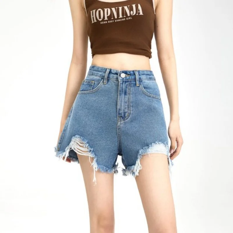 Summer Female Chic High Waist Denim Shorts Lady Raw Edge Designer Casual Jeans Girls Retro Fashion Thin Short Pants
Summer Female Chic High Waist Denim Shorts Lady Raw Edge Designer Casual Jeans Girls Retro Fashion Thin Short Pants