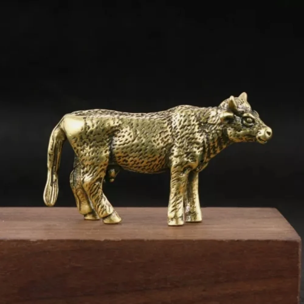 Tabletop Figurine Brass Cows Animal Statue Small Sculpture Gifts
Tabletop Figurine Brass Cows Animal Statue Small Sculpture Gifts