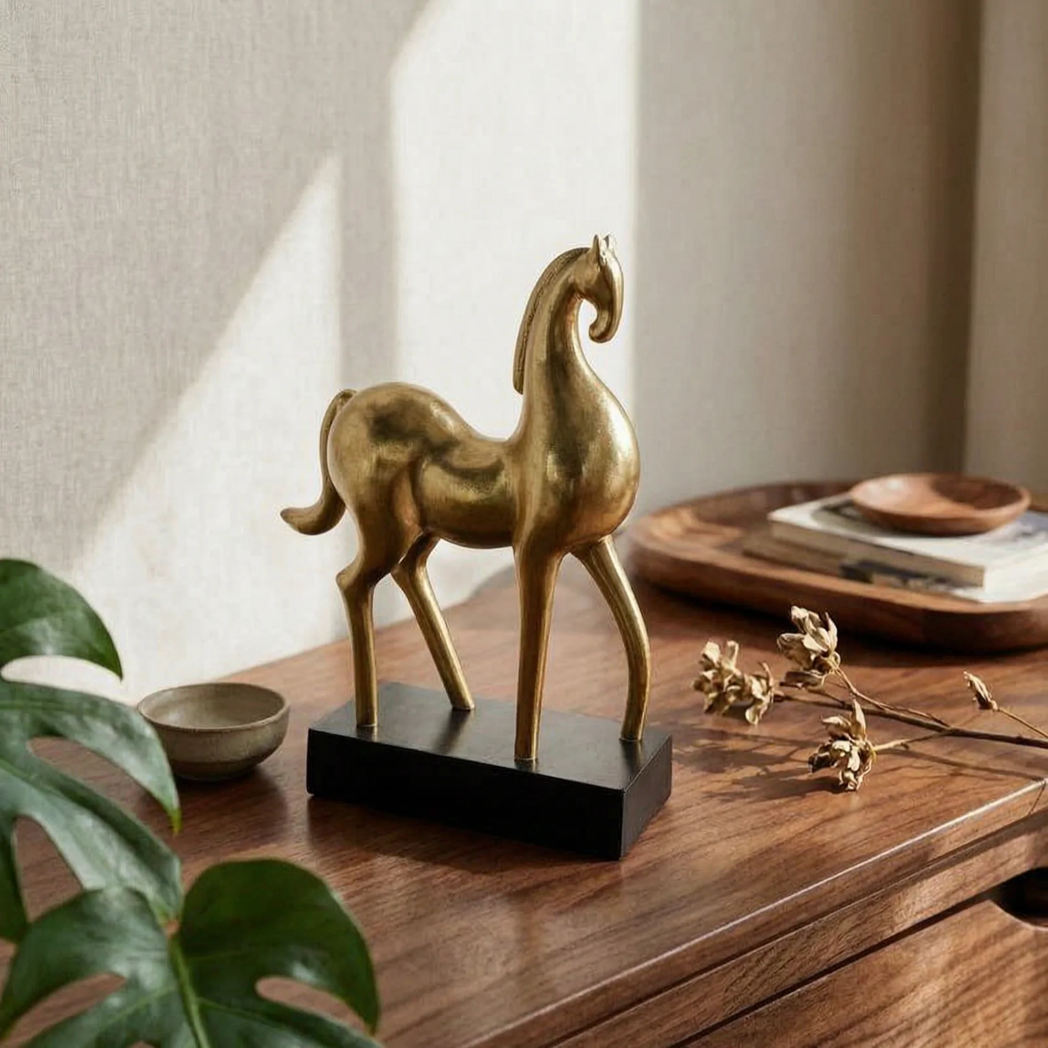 Abstract Horse Sculpture Nordic Design Horse Sculpture Sleek Finish Gift Idea for Entryway, Bookshelf
Abstract Horse Sculpture Nordic Design Horse Sculpture Sleek Finish Gift Idea for Entryway, Bookshelf