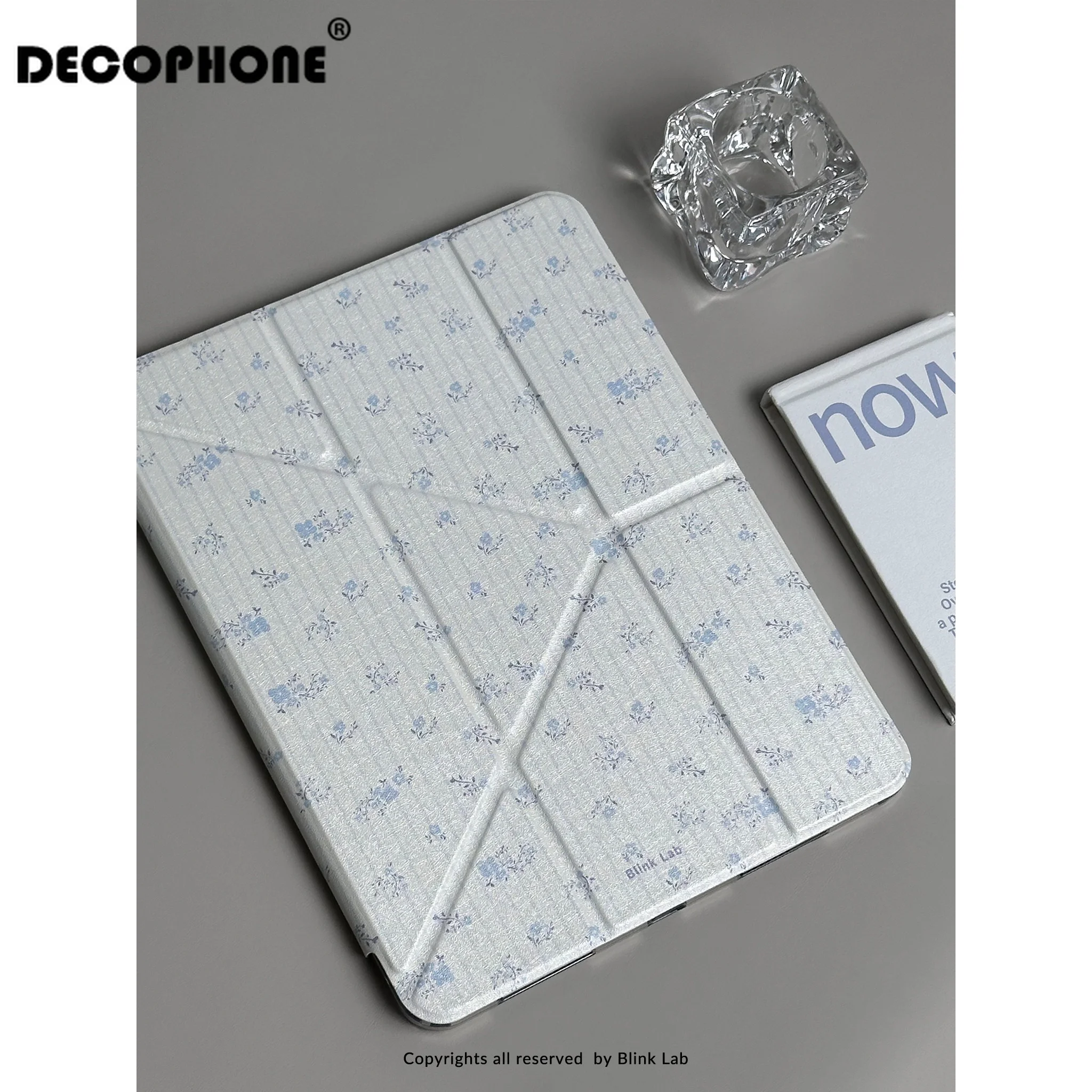 ins Blue floral pattern 3+Y-fold case For iPad 10th 11th Gen 7/8/9 10.2''/Air 4 5 6 7 11/ 9.7 Pro 11 Mini 6 7 12.9"/13"
ins Blue floral pattern 3+Y-fold case For iPad 10th 11th Gen 7/8/9 10.2''/Air 4 5 6 7 11/ 9.7 Pro 11 Mini 6 7 12.9"/13"