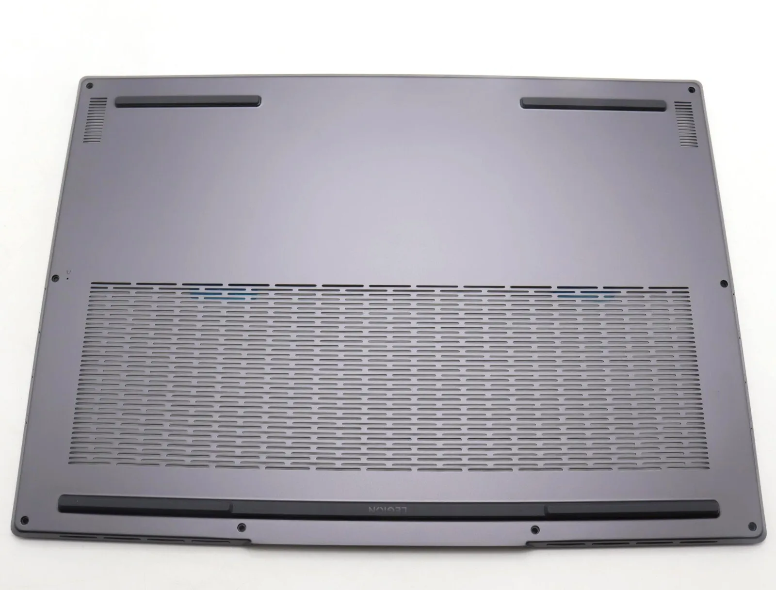 5CB1L67954 Новая нижняя крышка для Legion S7 16IRH8 82Y3 S7 16APH8 82Y4
5CB1L67954 Новая нижняя крышка для Legion S7 16IRH8 82Y3 S7 16APH8 82Y4