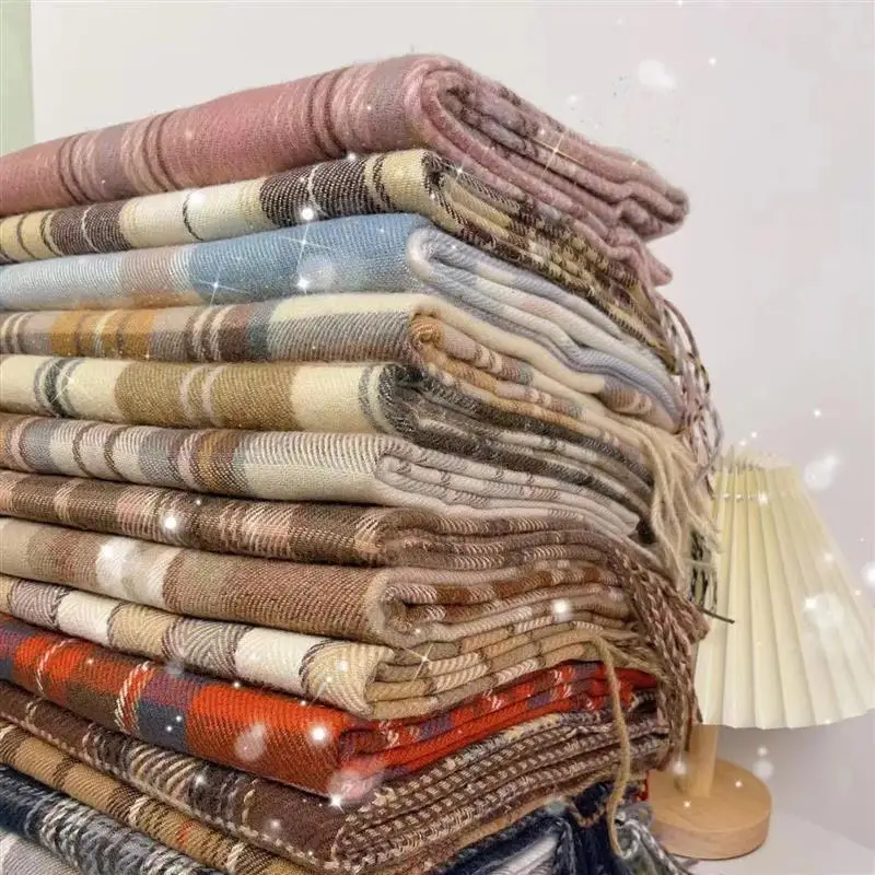 Warm Plaid Woolen JK Uniform Korean Style Student Outfit Versatile Couple Set Autumn Winter Collection Chinese Manufacturer
Warm Plaid Woolen JK Uniform Korean Style Student Outfit Versatile Couple Set Autumn Winter Collection Chinese Manufacturer